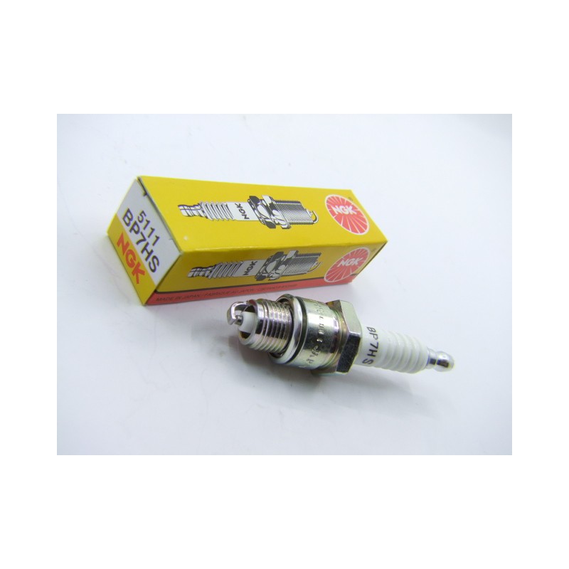 Service Moto Pieces|Bougie - NGK - BP-7-HS - (BP7HS)|Bougie|4,90 €