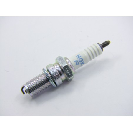 Service Moto Pieces|Bougie - NGK - BP-7-ES - (BP7ES) |Bougie|4,20 €